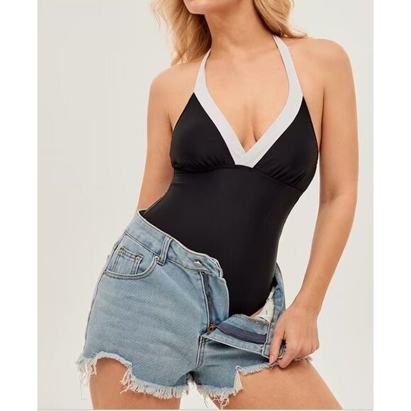 *NWT* Cupshe One-Piece Tummy Control Contouring Halter Bathing Suit- Size L - Picture 9 of 14